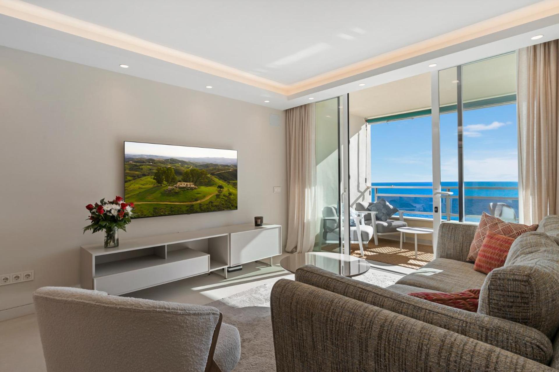 Beach Front Apartment With Pool Марбелья Экстерьер фото