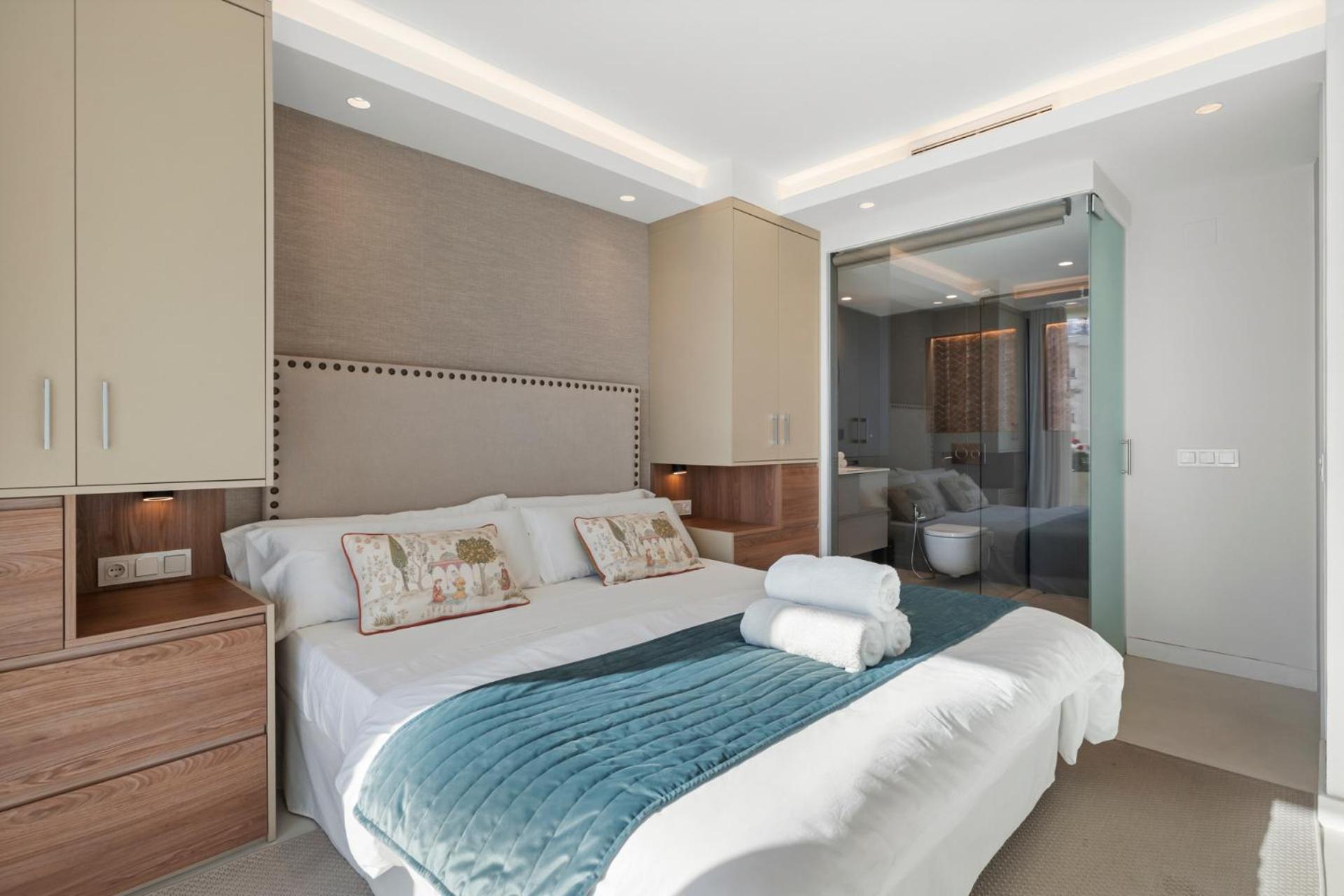 Beach Front Apartment With Pool Марбелья Экстерьер фото